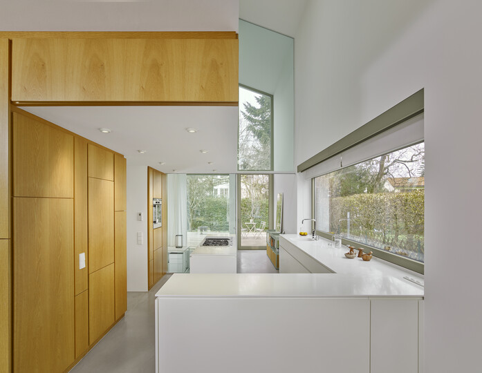 CAVITY Recessed S white 2503 JH8 0235ret4 Foto Studio Olaf Becker s RGB 300dpi A4