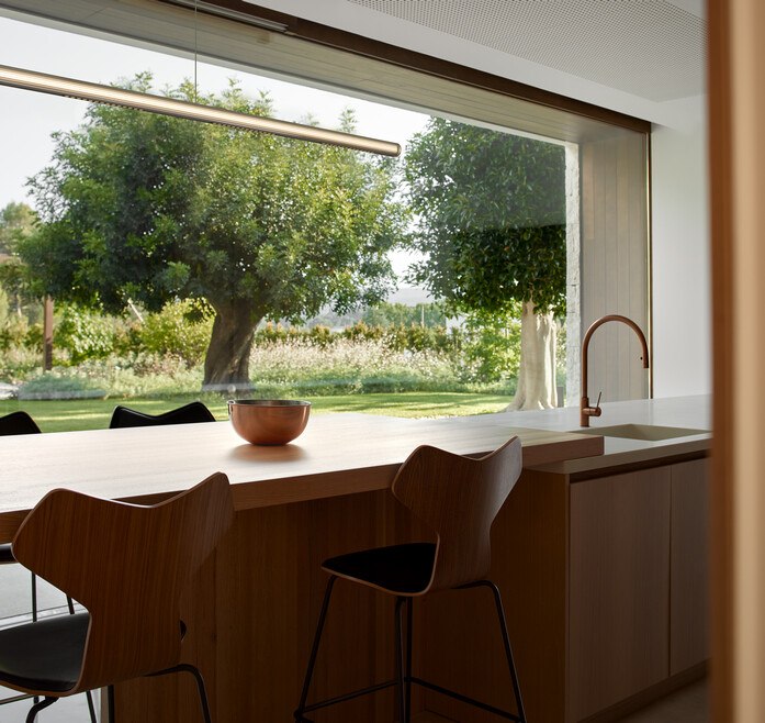 Flos The Glowing Track PH Mariela Apollonio Ramon Esteve estudio 002