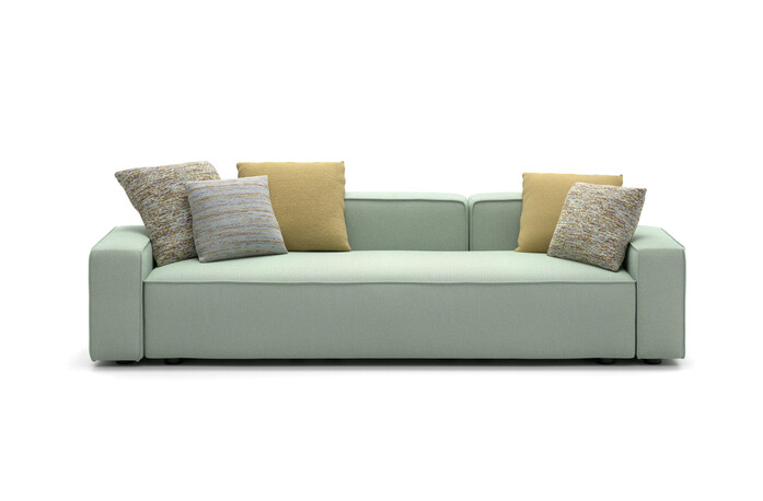 Fondo bianco imbottito 3posti 03