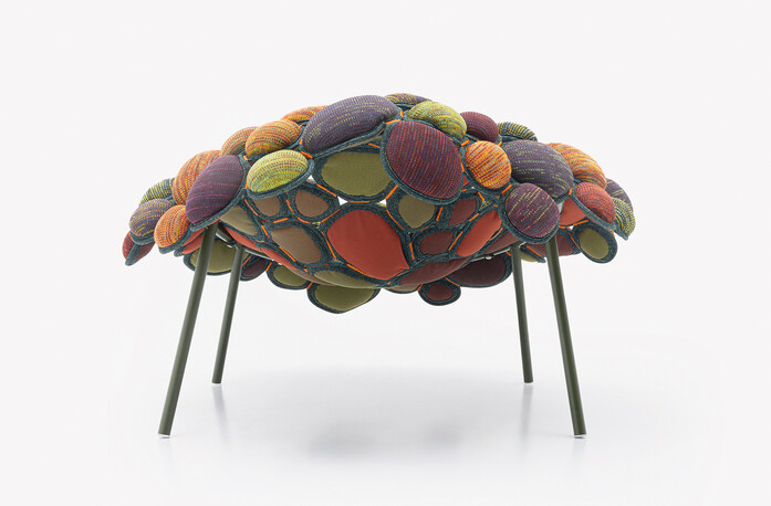 Miriade armchair 3 Paola Lentisrl ph by Sergio Chimenti