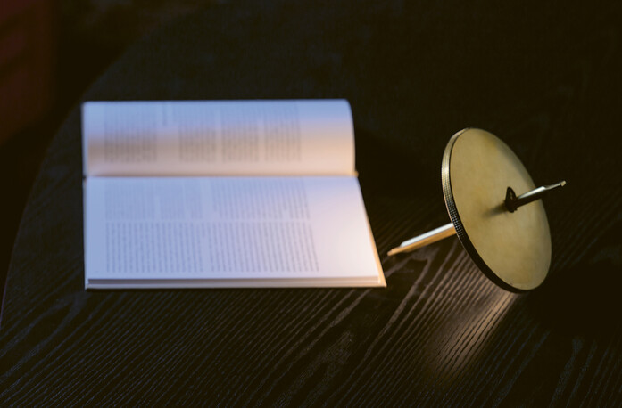 Platek Thais brass accessory setting 03 ph Ottavio Tomasini