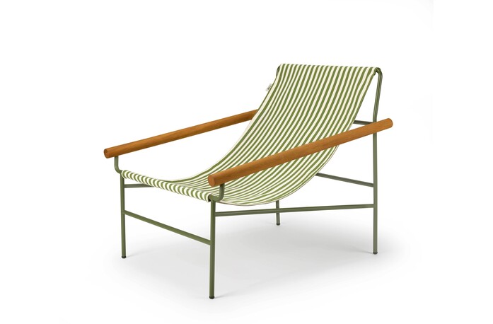 SCAB 25 07 23 DRESS CODE 0599