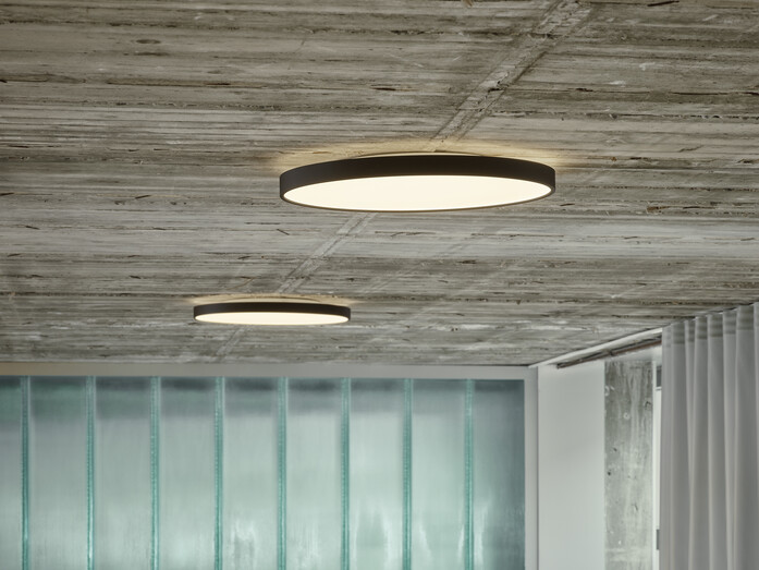 SLICE2 PI Ceiling XL black 2503nowoffice 0094ret5 Foto Studio Olaf Becker s RGB 300dpi A4