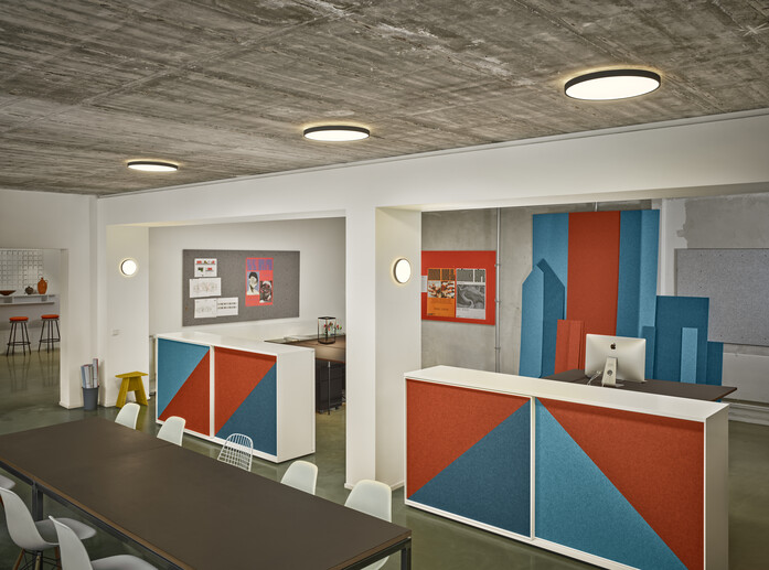 SLICE2 PI Ceiling XL black 2503nowoffice 0179ret8 Foto Studio Olaf Becker s RGB 300dpi