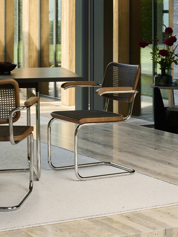 Thonet S64 V Nussbaum DARK MELANGE S 1072 Esche sw 198bw