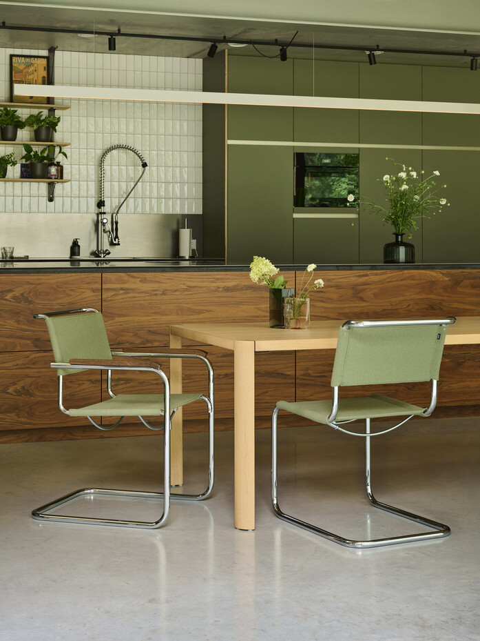 Thonet S 34 V S 33 V Nobel 68303 Eiche 1140 FF 147bw