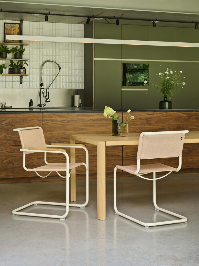 Thonet S 34 V S 33 V perlweiss Cento lotus Eiche 1140 FF 140bw