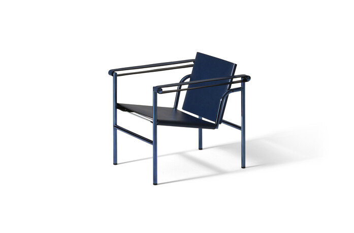 B blu limited chair 01