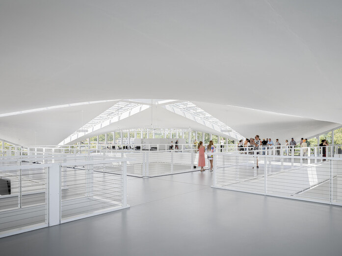 Nora systems hyparschale 4