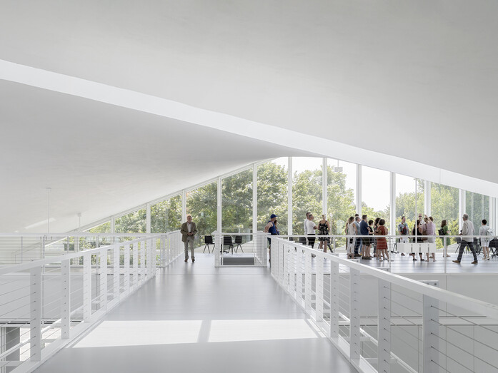 Nora systems hyparschale 5