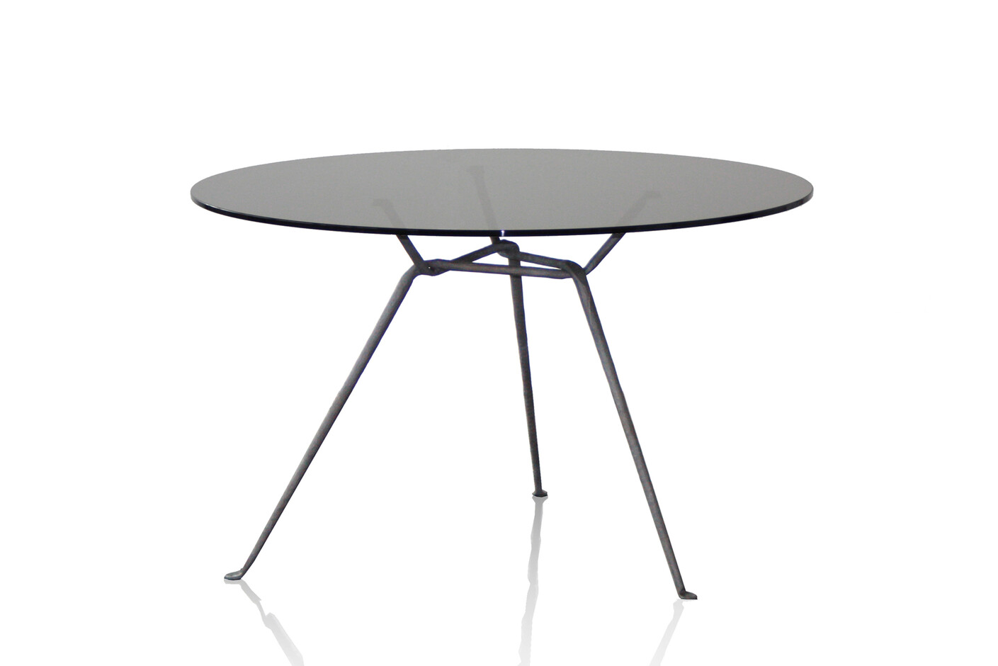 OFFICINA round dining table by Magis | STYLEPARK