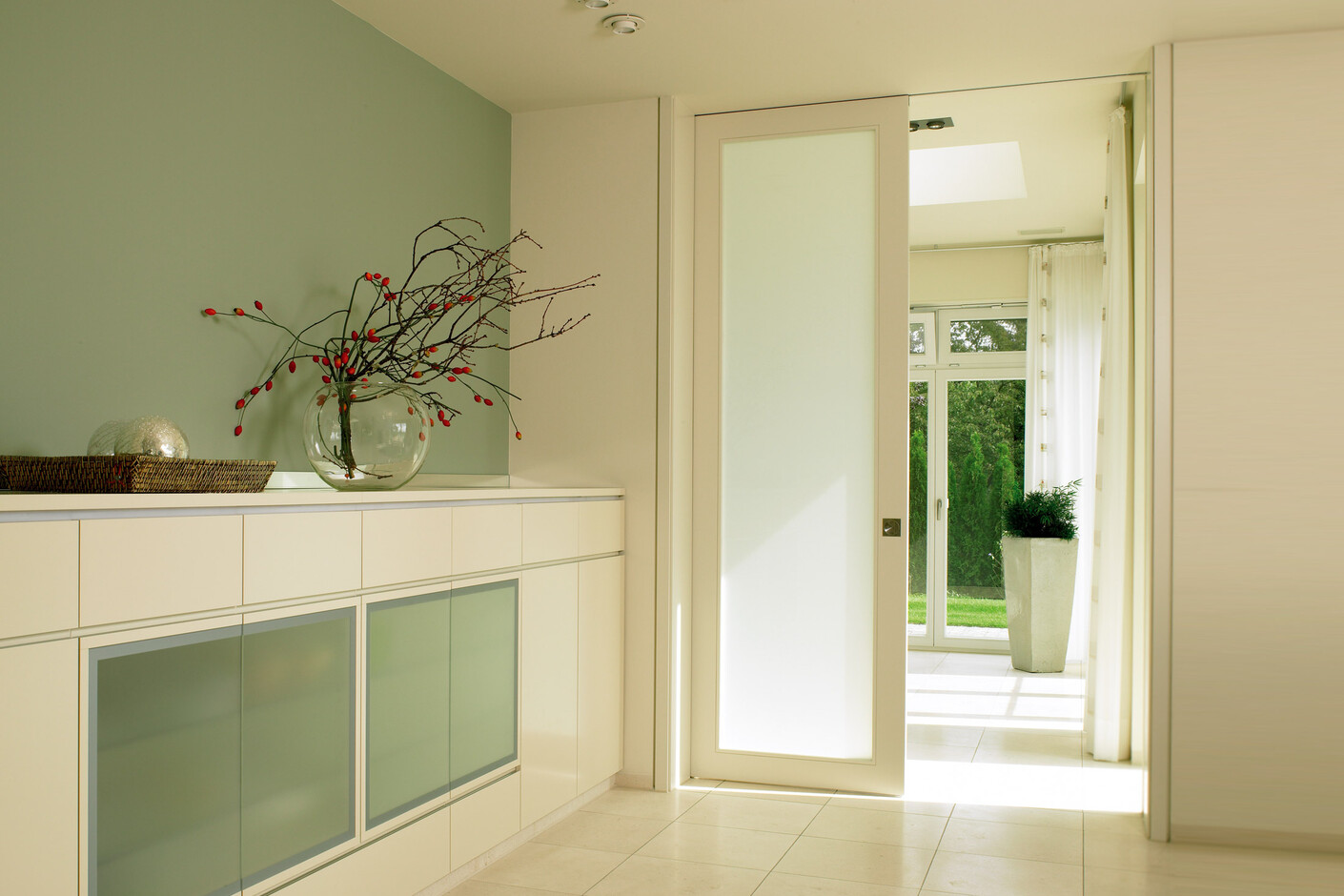 Ceiling high sliding door