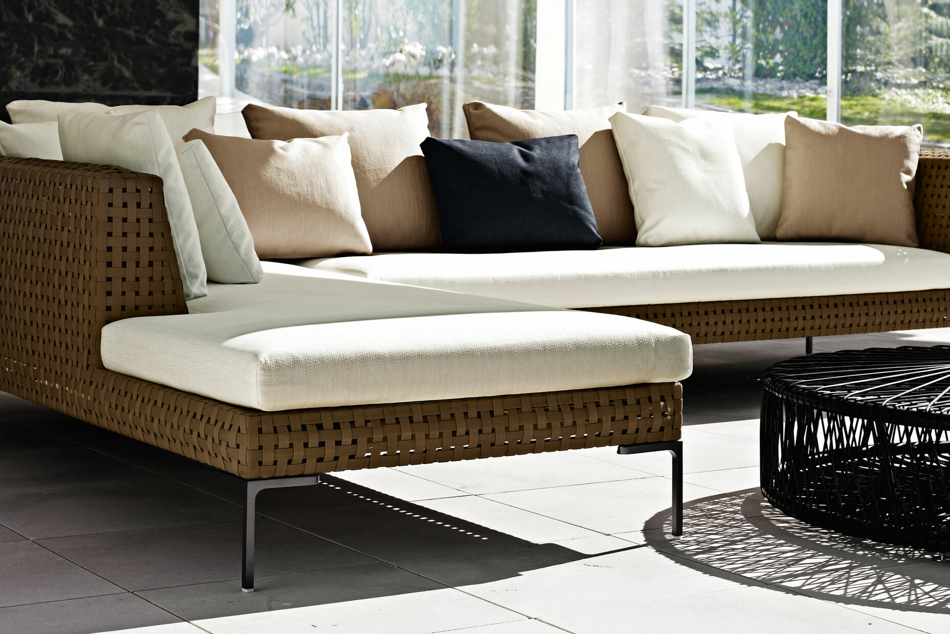 CHARLES OUTDOOR sofa by B&B Italia STYLEPARK