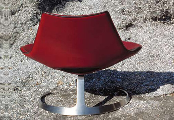 Scimitar Easy Chair 3
