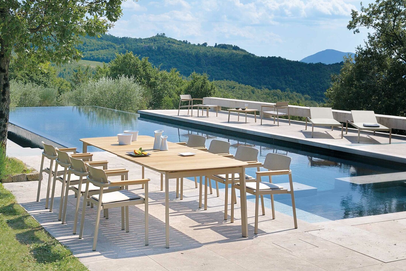 Shine Extensible table