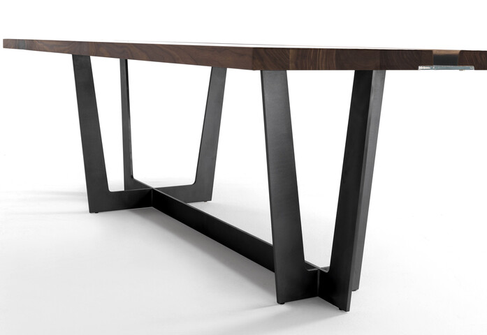 Rialto Table 8