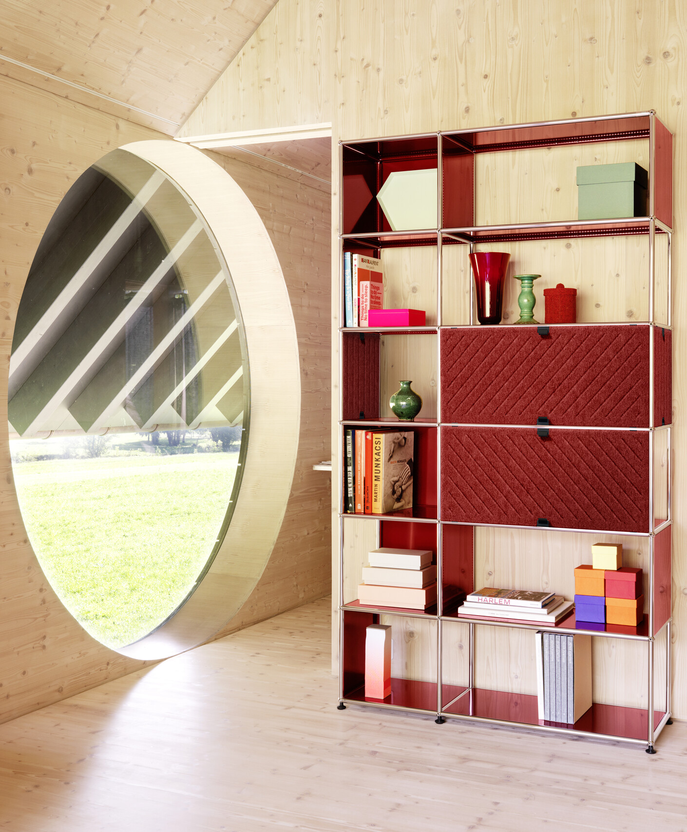 USM Haller Soft Panel | Red